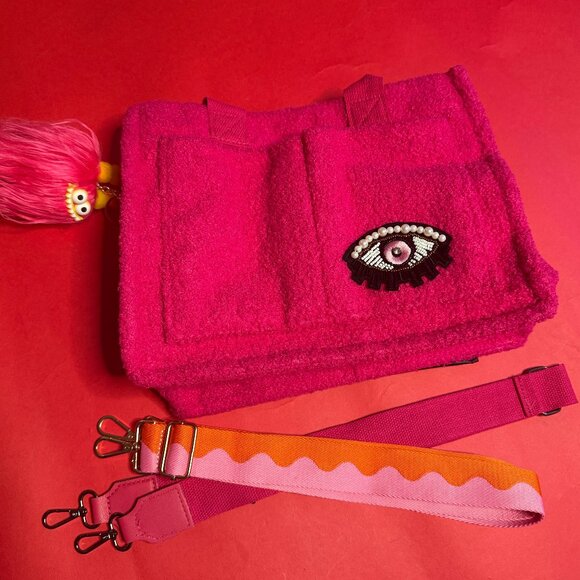 Upcycled Harajuku Pink Tote Bag Bundle – Cactus Leather Pin & Detachable Patches - Picture 5 of 12